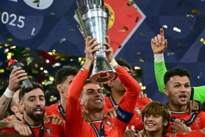 欧联倒计时，里昂今晚刷新队史纪录，细节引发关注，气氛紧张，球队文化再被提及的简单介绍